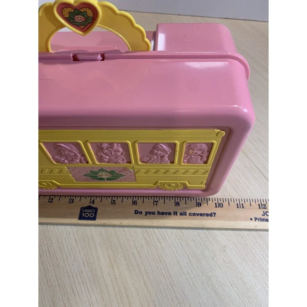 Mattel 1996 Cabbage Patch Kid Case Travel Nursery Mini Doll School Bus